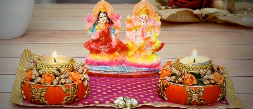 Tea Light Candles with Laxmi Ganesh Tea Light Candles with Laxmi Ganesh
