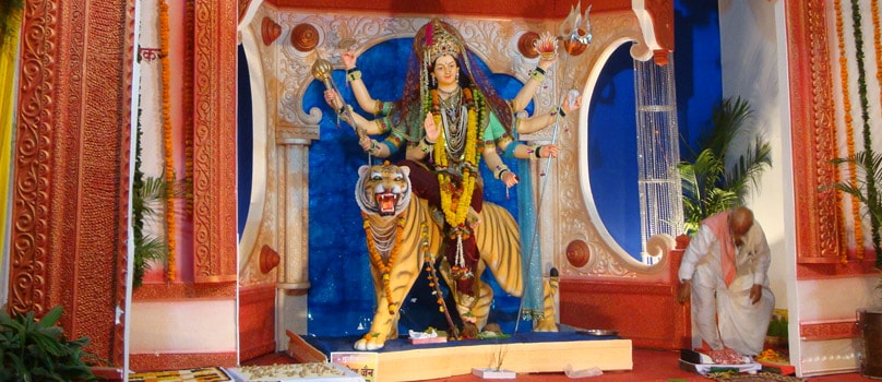 Send Variety of Gifts to India on Navratri Send Variety of Gifts to India on Navratri