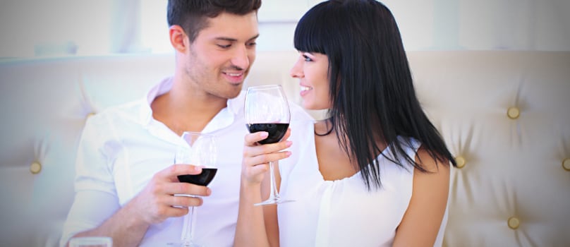 White Couple Wine Glass White Couple Wine Glass