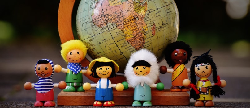 World Map with Ethnic Dolls World Map with Ethnic Dolls
