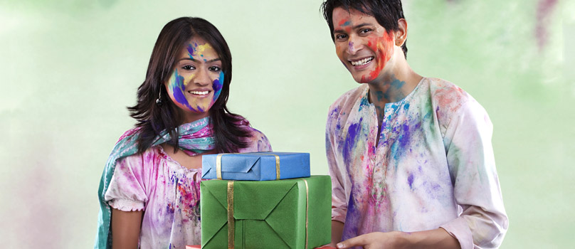 Splash the Colour of Holi by Sending Gifts to India