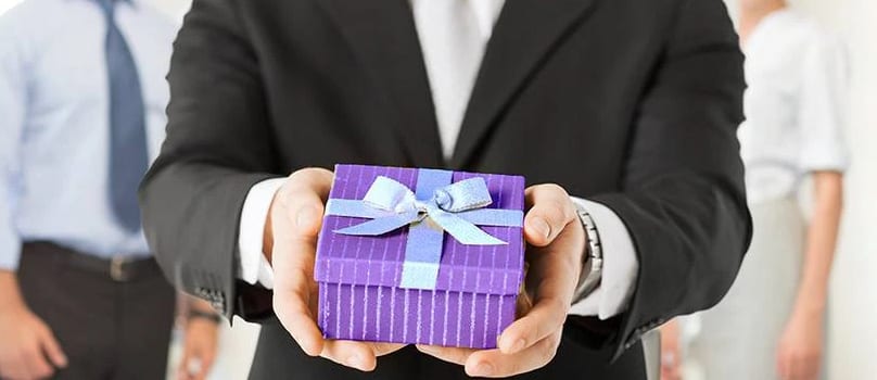 Importance of Corporate Gifting Importance of Corporate Gifting